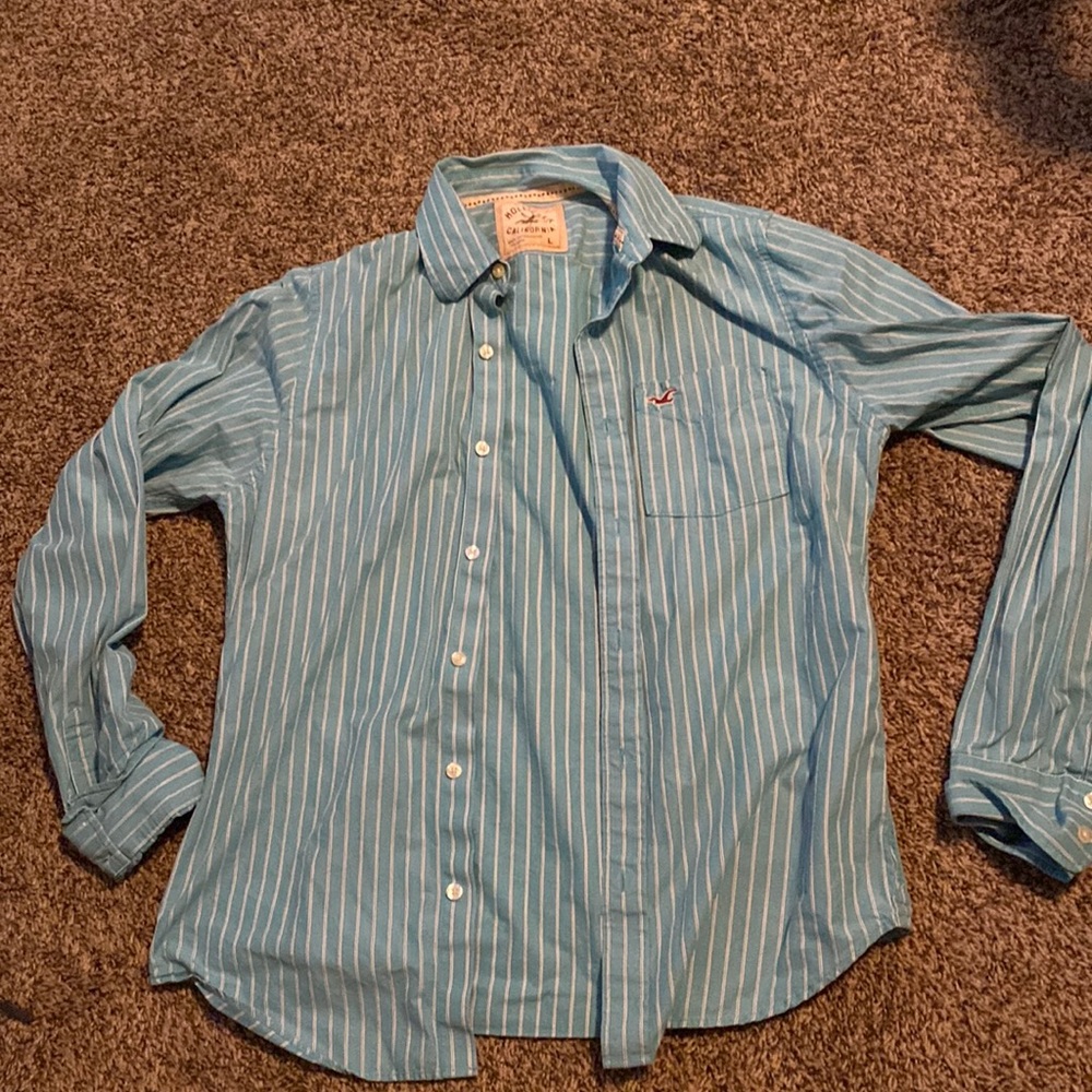 hollister blue button down